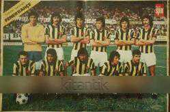 Efemera - YILDIZLAR TOPLULUĞU FENERBAHÇE FUTBOL TAKIMI POSTERİ 13 AĞUSTOS 1975 HAYAT SPOR - kitantik - kitaLog