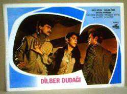 Efemera - DİLBER DUDAĞI FİLMİNİN LOBİ KARTI - NO: 5 - OYNAYANLAR: ARZU AYCAN, HAKAN ÖZER, ERGÜN AKERMAN - kitantik - kitaLog