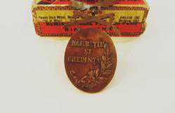 ROMANYA ASKERİ SADAKAT CESARET MADALYASI A7219 İNDİRİMLİ FİYAT