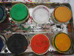 PELİKAN TENEKE KUTUSUNDA KULLANILMIŞ SULU BOYA