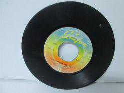 KALBİMDEKİ YARADAN VE KEDERLE GEÇTİ 
NURİ SESİGÜZEL