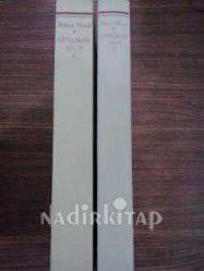 Niteliksiz Adam - 2 Cilt Takım