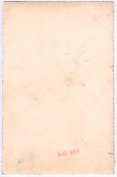 Tüllü Gelinlik Giysisi İçinde İki Çocuk Portresi