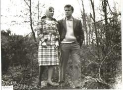 FOTOĞRAF SİYAH BEYAZ - SİNEMA FİLMİ / ŞEHİRDEKİ YABANCI 1962- GÖKSEL ARSOY / NİLÜFER AYDAN