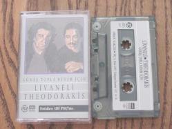 Efemera - ZÜLFÜ LİVANELİ THEODORAKİS GÜNEŞ TOPLA BENİM İÇİN Kaset .42 - kitantik - kitaLog