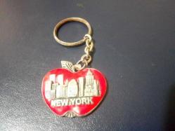 NEW YORK SİLUETİ KIZIL ELMA