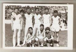 ESKİ GÜNLERDE SPORCU GENÇLER FOTOĞRAFI...