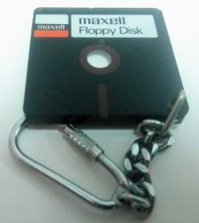 Antika - FLOPPY DİSK ANAHTARLIK - kitantik - kitaLog