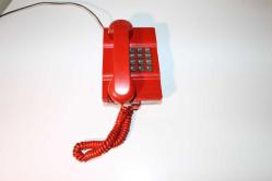 Antika - Nostaljik Zor Bulunan 90lar Netaş Kırmızı Tuşlu Telefon. Çalışır Durumda. Kaçmaz. - kitantik - kitaLog
