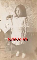 KIZ ÇOCUĞU ESKİ BİR FOTOĞRAF...