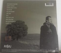 Feridun Düzağaç ‎– Bir Devam Filmi / SiyahBeyaz Türkçe Dublaj