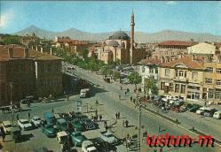 KONYA HÜKÜMET MEYDANI VE ŞERAFETTİN CAMİİ...