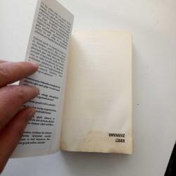 ÜNVANSIZ LİDER - ROBIN SHARMA - -