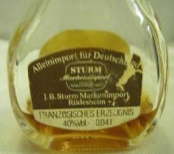 Antika - MİNYATÜR İÇKİ ŞİŞESİ KOLEKSİYON CALVADOS CARTE VERTE GILBERT J.B. STURM MARKENIMPORT RÜDESHEİM FRANZOSISCHES ERZEUGNIS 40% VOL. 0,041 - kitantik - kitaLog