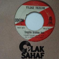 Yıldız Tezcan / Fırat Kenarında Yüzen Kayıklar - Yolladım Yari Yola / 45'lik plak