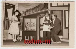 Efemera - VAHİ ÖZ'ÜN EŞİ JALE ÖZ TİYATRO SAHNESİ FOTOĞRAFI... - kitantik - kitaLog