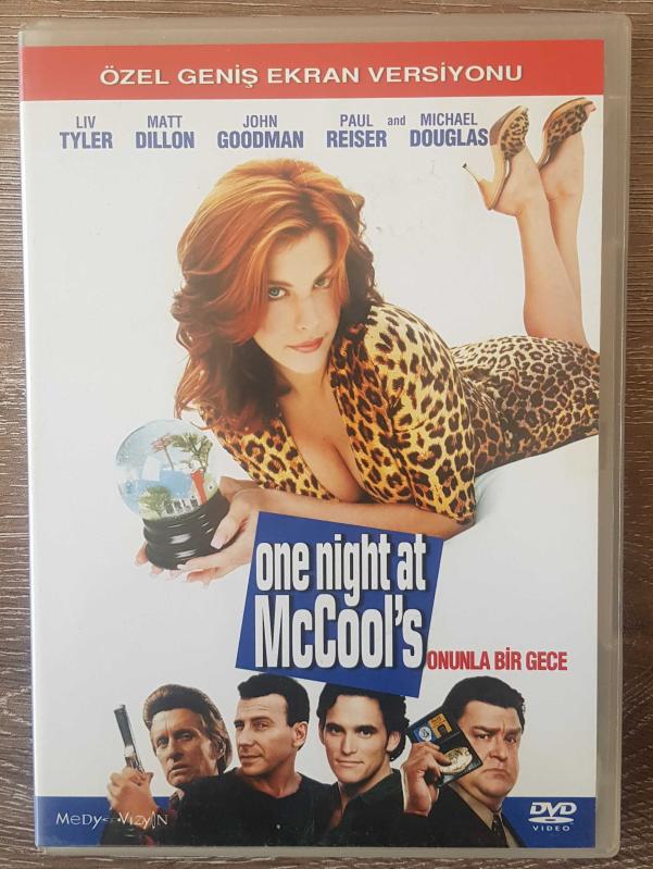 ONE NIGHT McCOOL'S -ONUNLA BİR GECE -LIV TAYLOR ,MATT DILLON ,JOHN