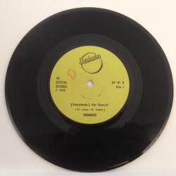 Bombers - (Everybody) Get Dancin' / Main Man