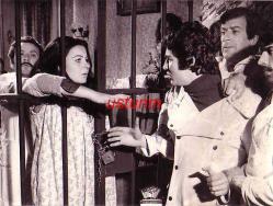 BİR SİNEMA KLASİĞİ / İKİ RUHLU KADIN FİLMİNDEN FATMA GİRİK & SALİH GÜNEY FOTOĞRAFI...