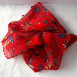 Yazma Bandana - Otantik Flar (Sınırlı sayıda defile için özel üretilmiş kumaştır. Yıkanmış, Elde kenarları dikilmiş, ütülenmiş)