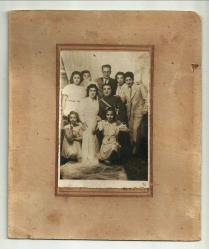 1943 SUBAY AİLESİ KONULU KARTON FOTOĞRAF...