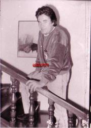 CÜNEYT ARKIN EVİNDE ESKİ FOTOĞRAF...