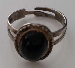 BRONZ PİRİNÇ GÜMÜŞ KARIŞIMI ESKİ ANTİK DÖNEM EL YAPIMI ORİJİNAL KATALİN TAŞLI MUHTEŞEM YÜZÜK 2BCD1A NADİR