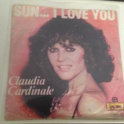 Claudia Cardinale - Sun... i love you / Private life