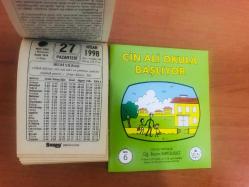 27 Nisan 1998 hediyelik orijinal Saray takvim yaprağı (Cin Ali kitabı hediyeli:)