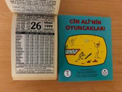 26 Nisan 1999 hediyelik orijinal Fazilet takvim yaprağı (Cin Ali kitabı hediyeli:)