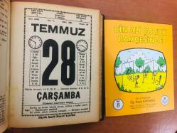 28 Temmuz 1982 hediyelik orijinal Saatli Maarif takvim yaprağı (Cin Ali kitabı hediyeli:)
