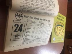 24 Kasım 1975 hediyelik orijinal Diyanet takvim yaprağı (Cin Ali kitabı hediyeli:)