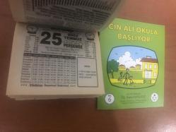 25 Temmuz 2002 hediyelik orijinal Türkiye gazetesi takvim yaprağı (Cin Ali kitabı hediyeli:)