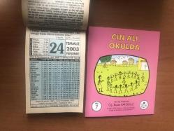 24 Temmuz 2003 hediyelik orijinal Fazilet takvim yaprağı (Cin Ali kitabı hediyeli:)