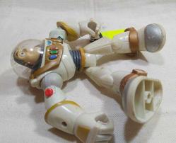 O7---2006 ÜRETİMİ DISNEY OYUNCAK ASTRONOT