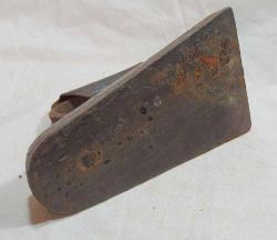 ANTİKA YÜZ YILLIK DEMİRDÖKÜM ÜTÜ