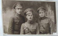 K82- 1931 İSTİKLAL MADALYALI GENÇ SUBAY FOTOĞRAFI