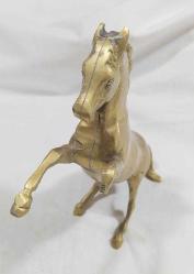RF43-----PİRİNÇ DÖKÜM KIRIK AYAKLI AT HEYKELİ