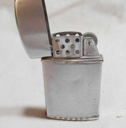 Ç3---- PRINCE ESKİ BENZİNLİ ÇAKMAK-ÇALIŞIYOR