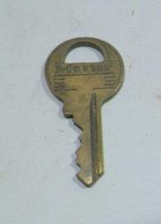 AN5-----ESKİ MASTER MARKA ÇEKMECE ANAHTARI