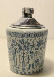 MÇ-2-PORSELEN KAİDELİ BENZİNLİ MASA ÇAKMAĞI-ÇALIŞIYOR