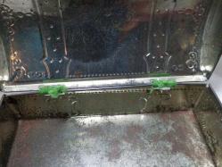 ÇY3---DUDAK CİKLETLERİ TENEKE KUTU