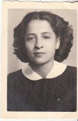 STÜDYO FOTOĞRAFI - LİSELİ KIZ