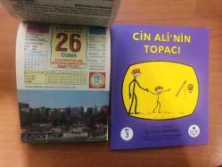 26 Ağustos 2005 hediyelik orijinal Ülkü takvim yaprağı (Cin Ali kitabı hediyeli:)