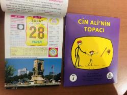 28 Şubat 2010 hediyelik orijinal Ülkü takvim yaprağı (Cin Ali kitabı hediyeli:)