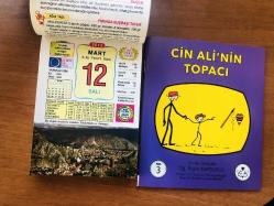 12 Mart 2013 hediyelik orijinal Ülkü takvim yaprağı (Cin Ali kitabı hediyeli:)