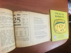 25 Eylül 1963 hediyelik orijinal Ajans Türk takvim yaprağı (Cin Ali kitabı hediyeli:)