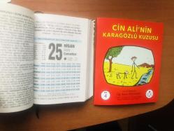 25 Nisan 2020 hediyelik orijinal Fazilet Takvim yaprağı (Cin Ali kitabı hediyeli:)