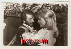 EMEL SAYIN DANS EDERKEN FOTOĞRAF...