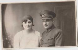 Asker Ailesi Çift Fotoğrafı / Arka Yüzü Yazılı